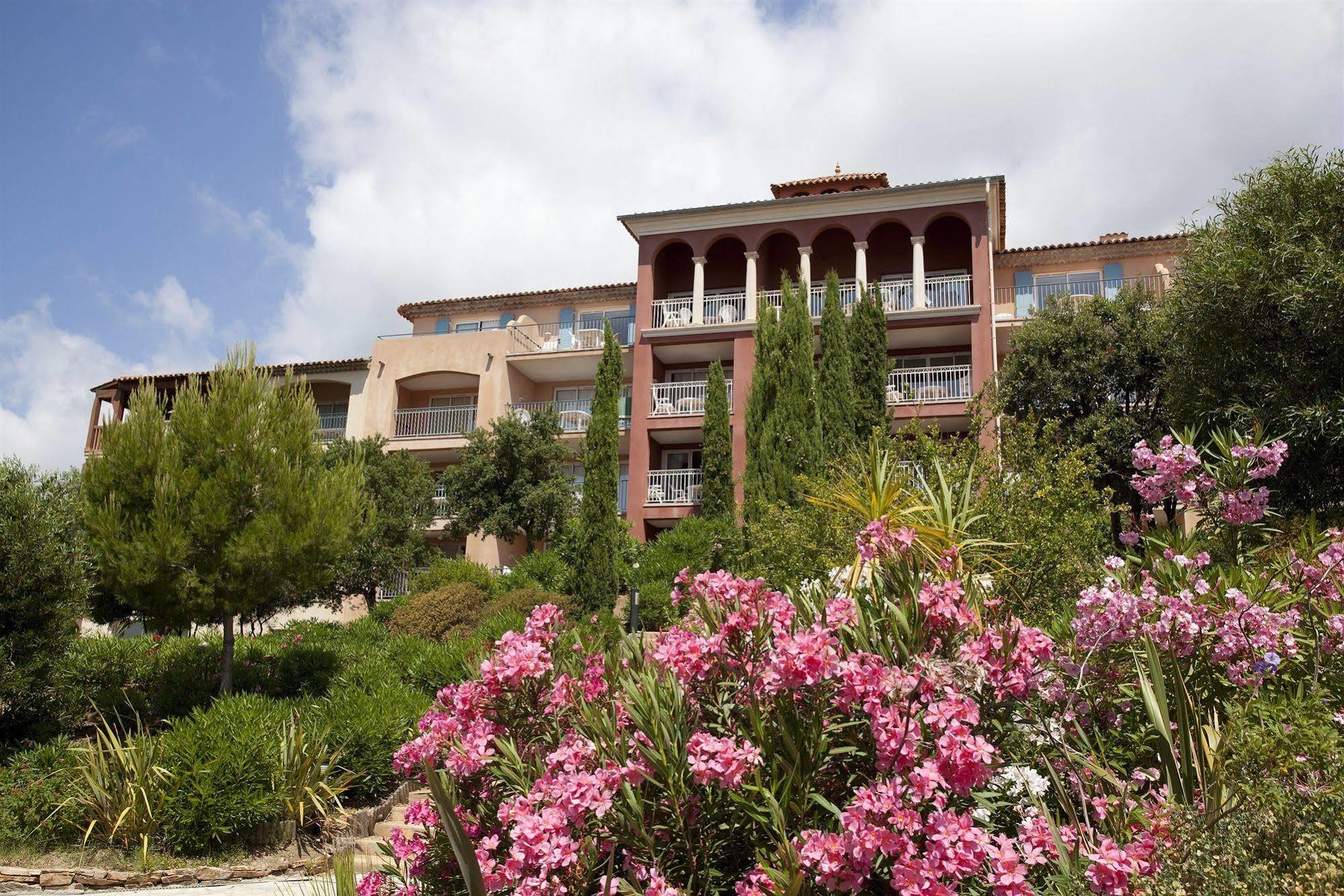 P&V Residence Le Hameau Des Issambrr Sainte-Maxime Exterior foto