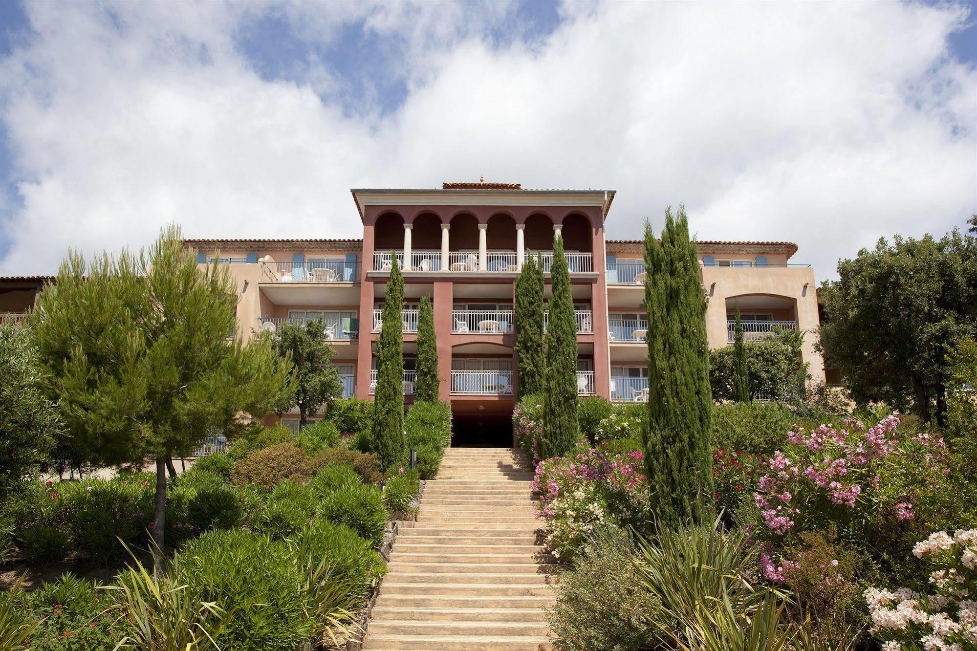 P&V Residence Le Hameau Des Issambrr Sainte-Maxime Exterior foto